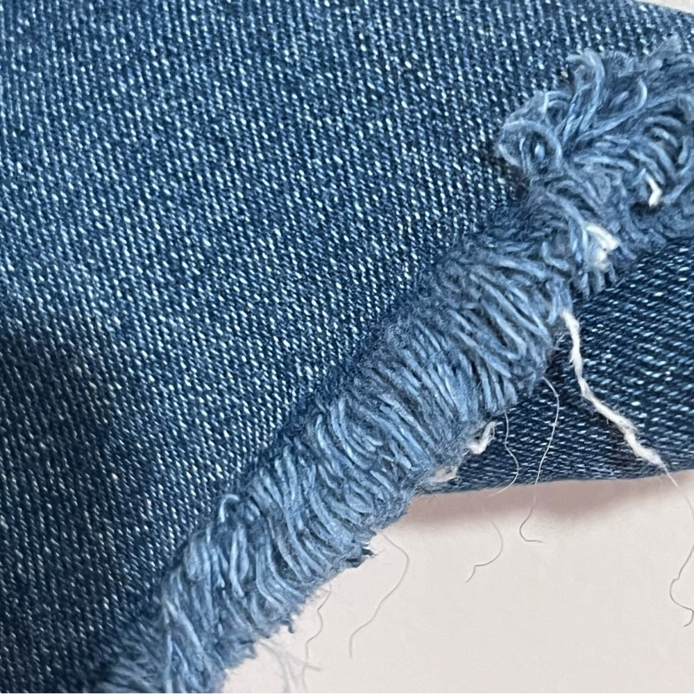 EUC Madewell Cali Demi-Boot Raw Hem Jeans in Fleetwood Wash - Picture 7 of 10